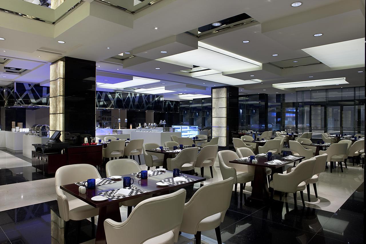 Ramada Plaza Lianyungang Hotel Bagian luar foto